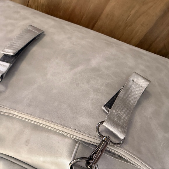 Elegant Gray Baby Bag by Bizzi Growin - Picture 13 of 13